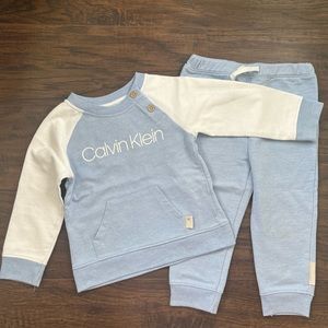 Calvin Klein 2-Piece Set